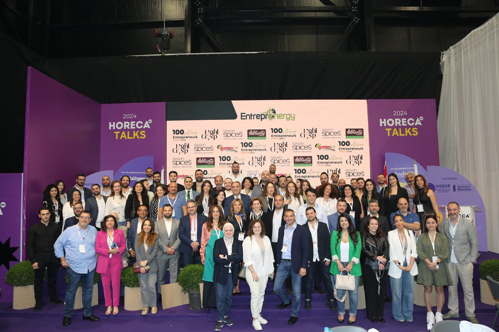 Andre Abi Awad with entrepreneurs at the 100 Entrepreneurs Gathering — HORECA Talks 2024